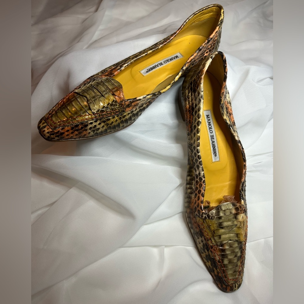 Manolo flats
